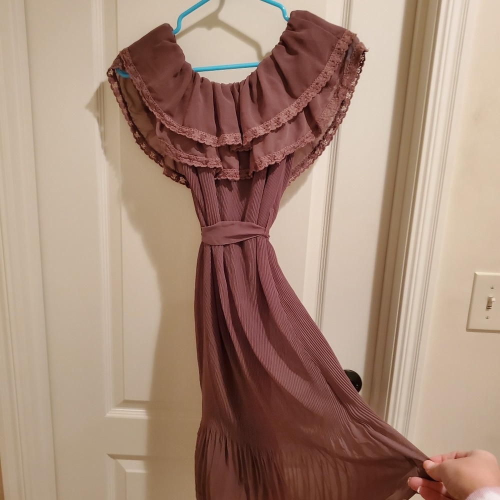 SOLD - Picture 2 of 4